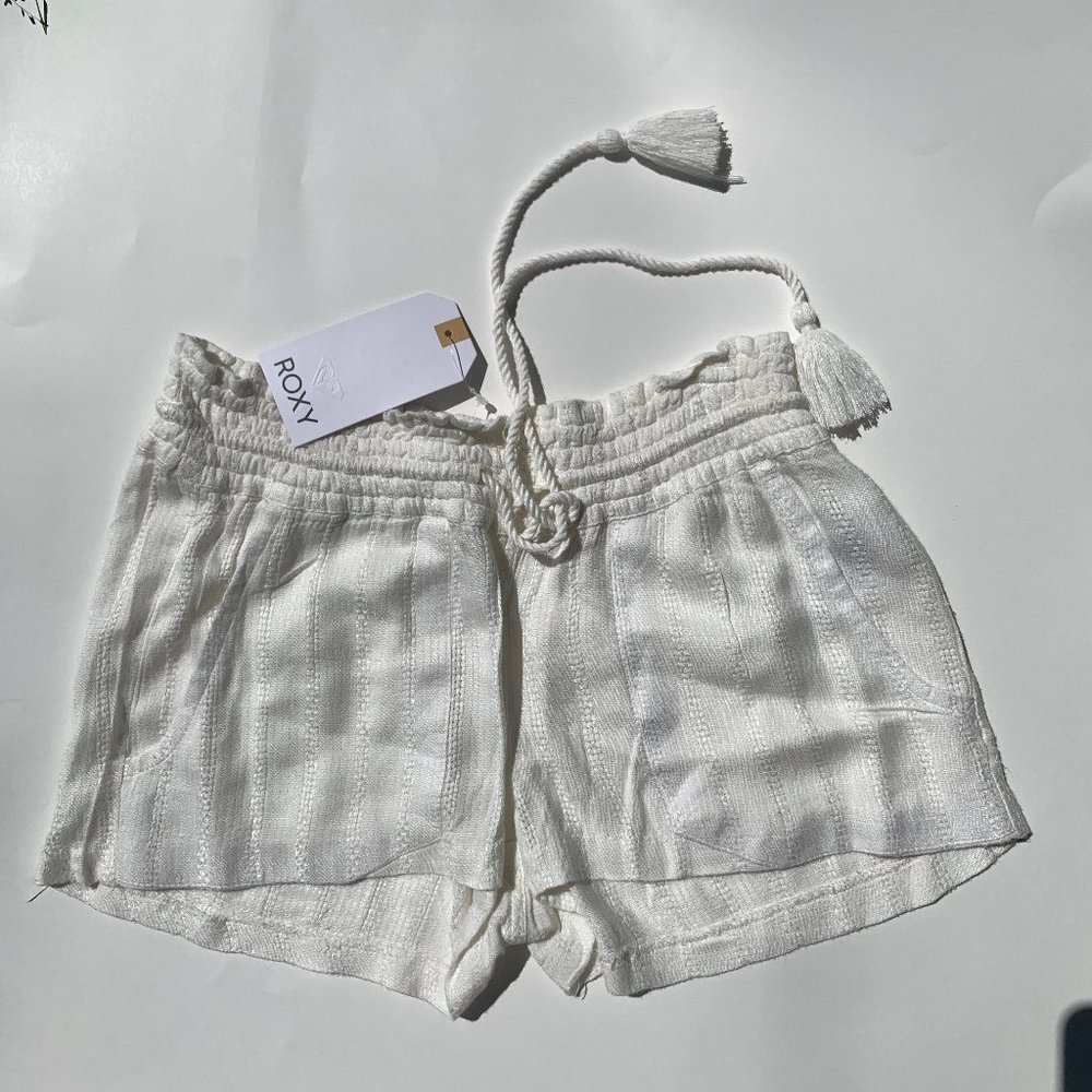 ROXY White Bohemian Flowey Shorts